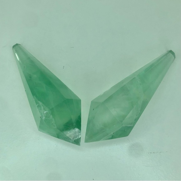 Fluorite Wands - Picture 3 of 11